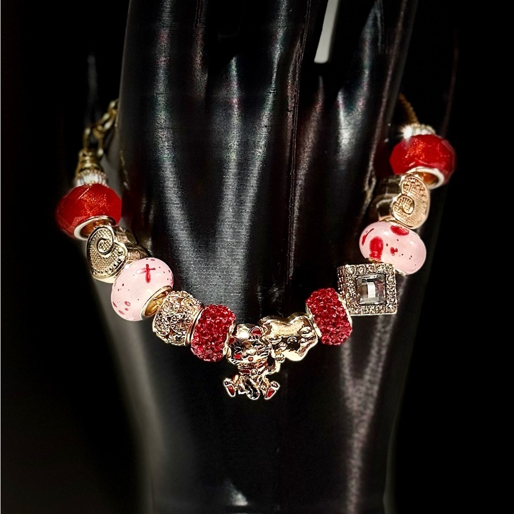 Elegant Red and Gold Cat Charm Bracelet